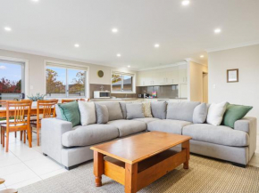 3A Kunama - 4BR House l Central Location l Aircon l WiFi
